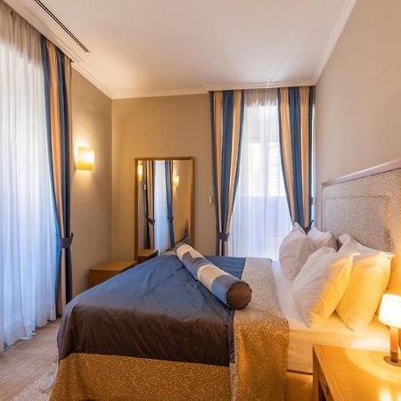 Hotel Vardar Котор Екстериор снимка