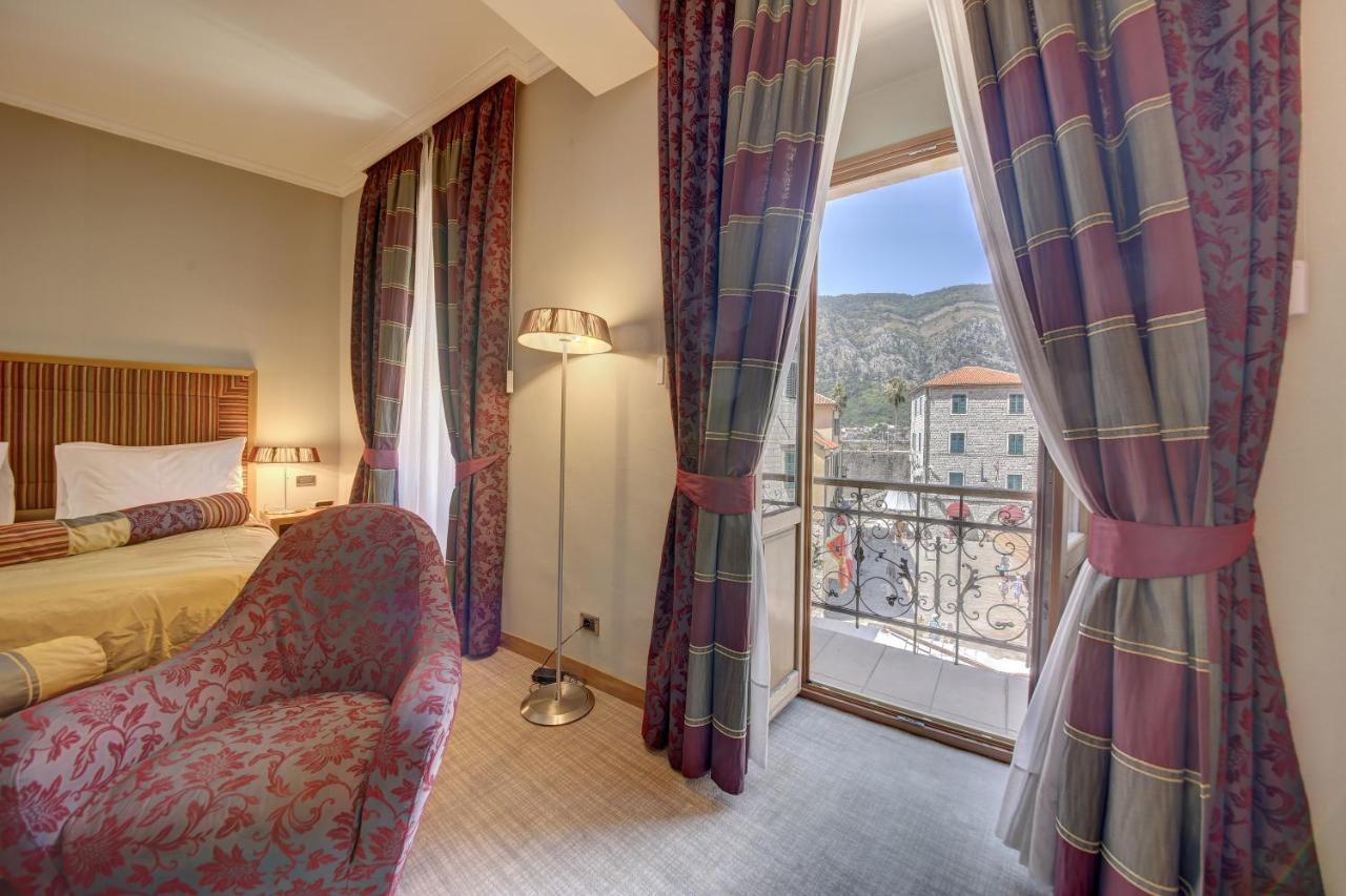 Hotel Vardar Котор Екстериор снимка