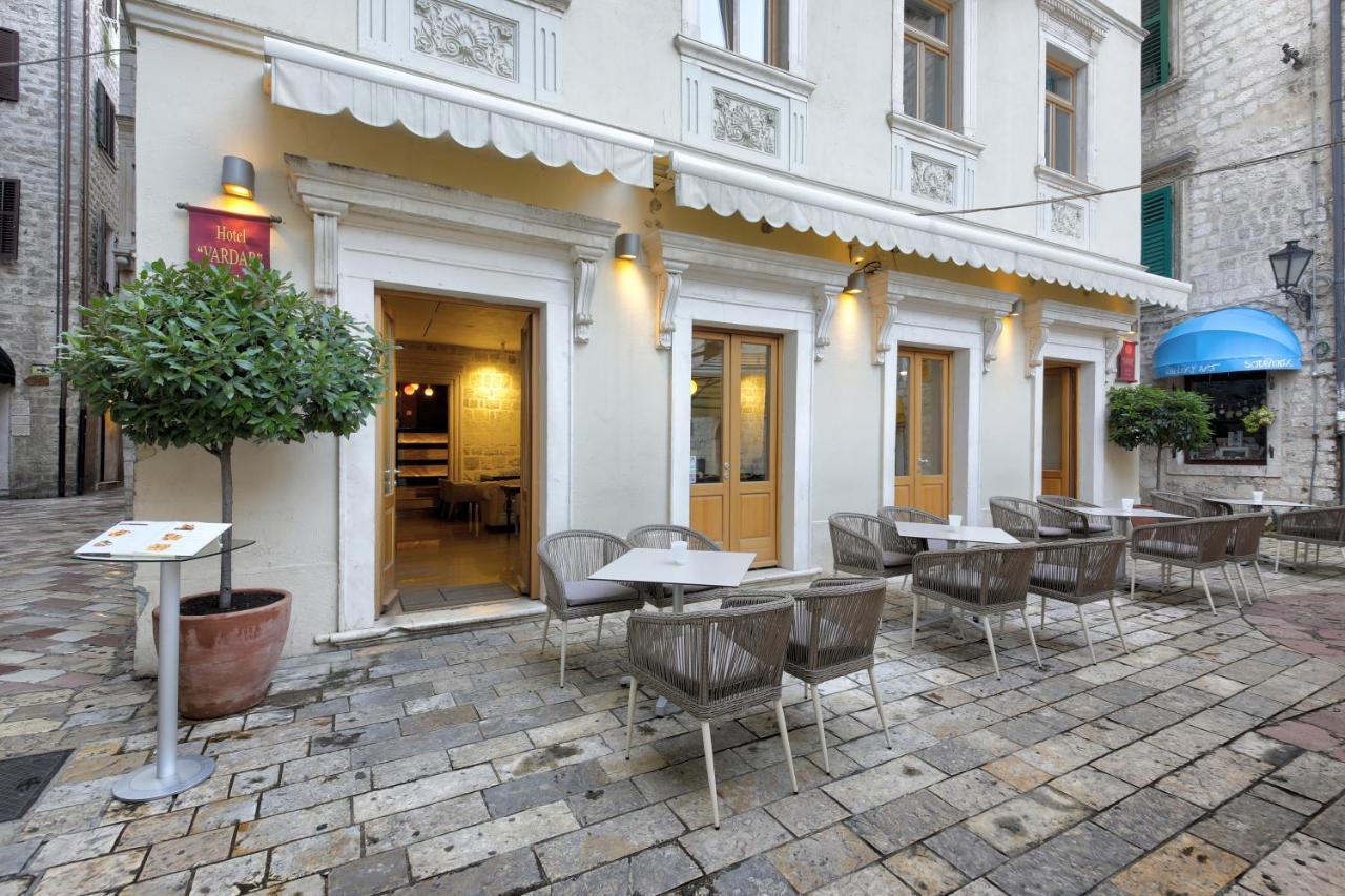 Hotel Vardar Котор Екстериор снимка