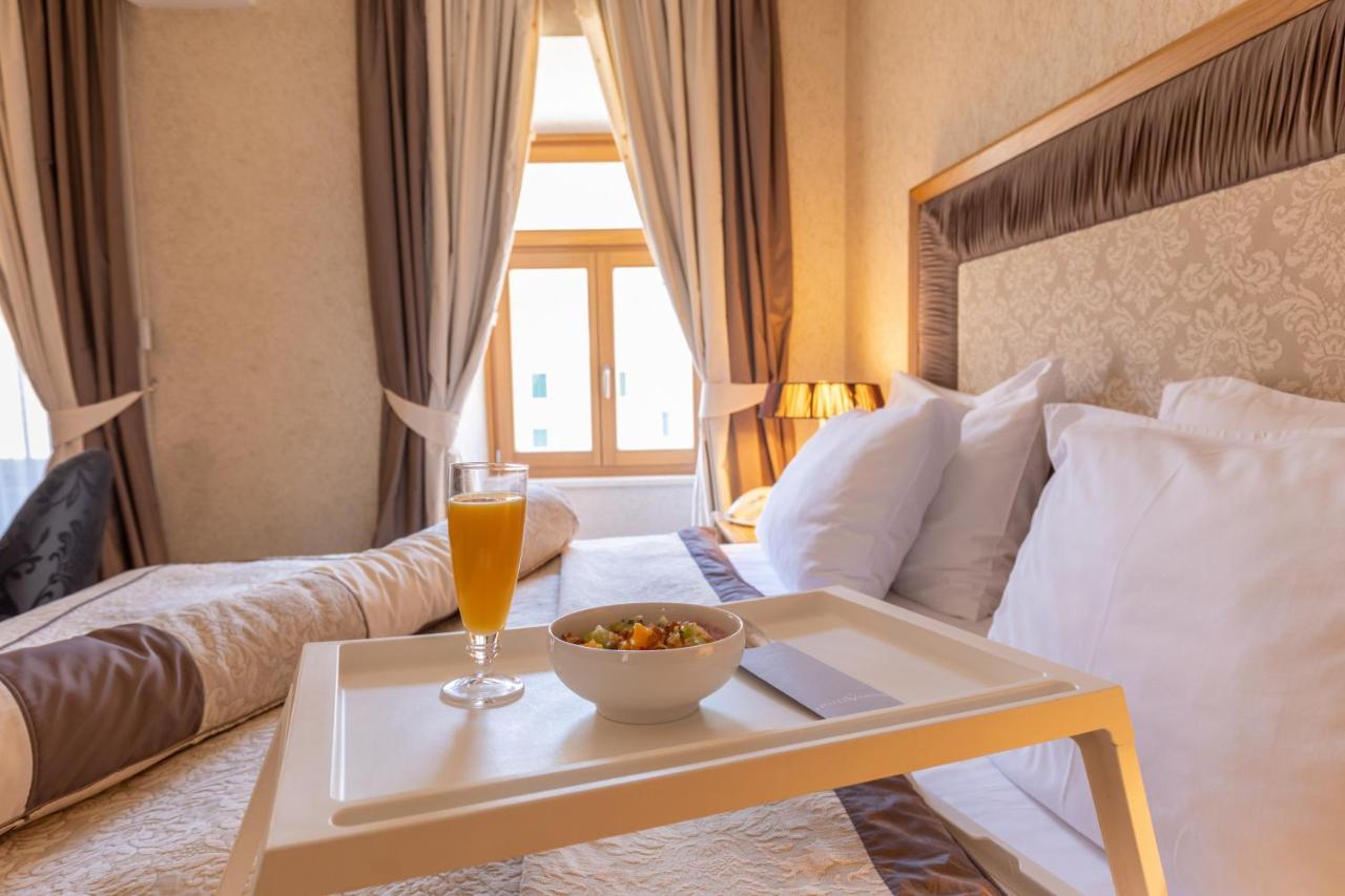 Hotel Vardar Котор Екстериор снимка