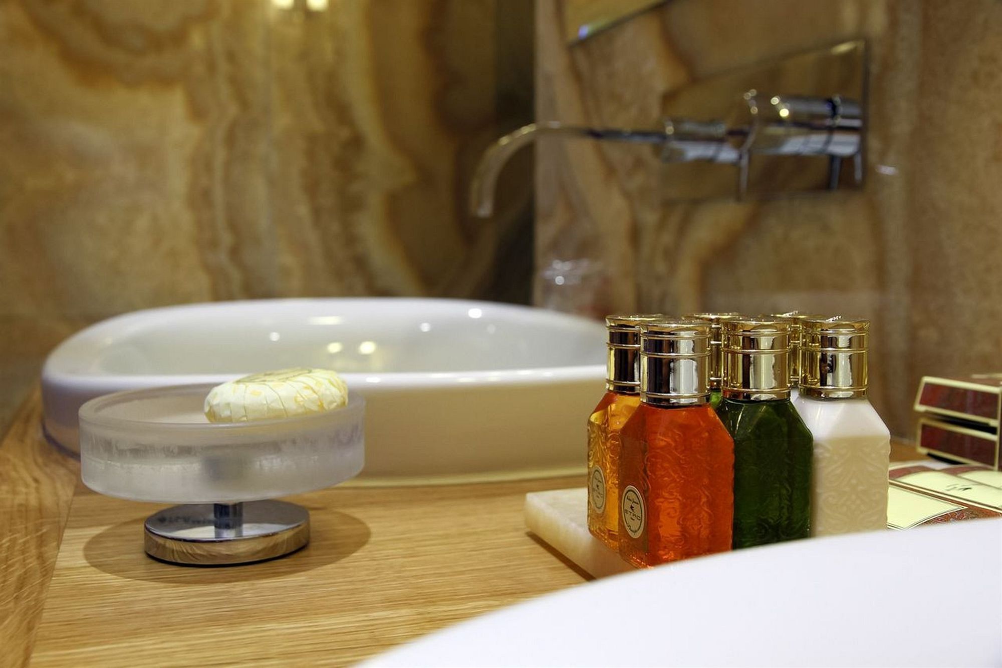 Hotel Vardar Котор Екстериор снимка